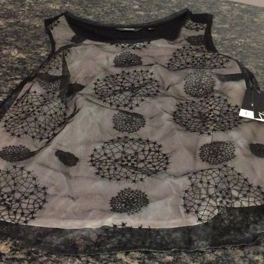 Simply Vera Black Lace Blouse - Picture 3 of 8